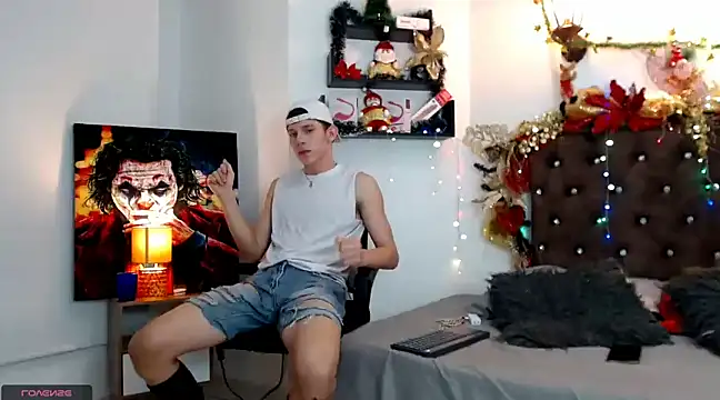 flowers18 online show from 12-24-24, 12:11