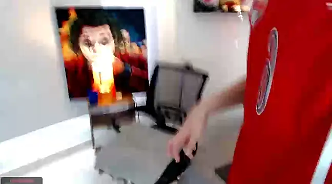 Snapshot of flowers18 chatting on 12-24-24, 07:44 flowers18 online show from 12-24-24, 07:44