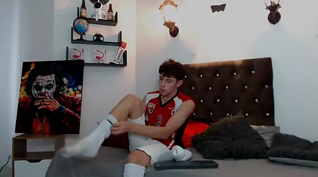 Snapshot of flowers18 chatting on 01-30-25, 09:36 flowers18 online show from 01-30-25, 09:36