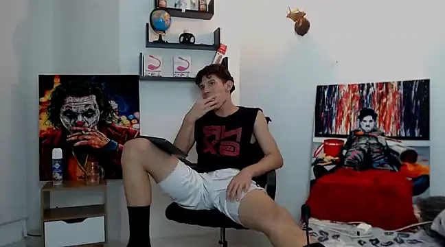 Snapshot of flowers18 chatting on 02-01-25, 11:48 flowers18 online show from 02-01-25, 11:48