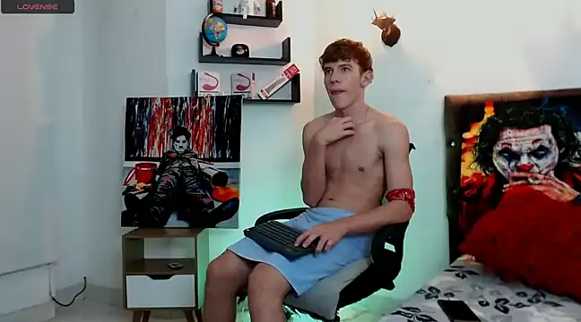 Snapshot of flowers18 chatting on 03-13-25, 01:21 flowers18 online show from 03-13-25, 01:21