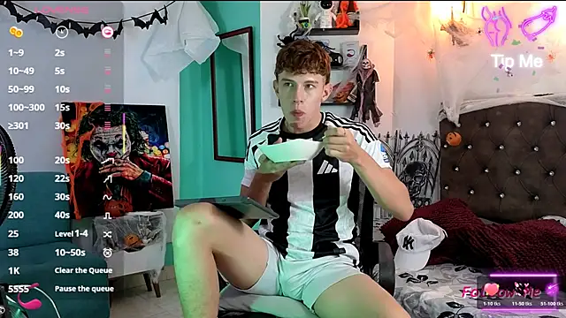 Snapshot of flowers18 chatting on 11-03-25, 11:04 flowers18 online show from 11-03-25, 11:04