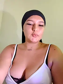 Celeste camila18 online show from 09-18-25, 09:39