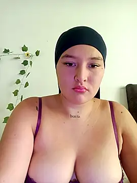 Celeste camila18 online show from 10-01-25, 01:50