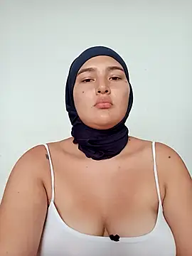 Celeste camila18 online show from 11-20-25, 05:23