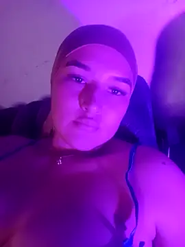 Snapshot of Celeste_camila18 chatting on 04-26-26, 11:46 Celeste camila18 online show from 04-26-26, 11:46