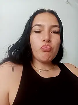 Snapshot of Celeste_camila18 chatting on 05-10-26, 01:05 Celeste camila18 online show from 05-10-26, 01:05