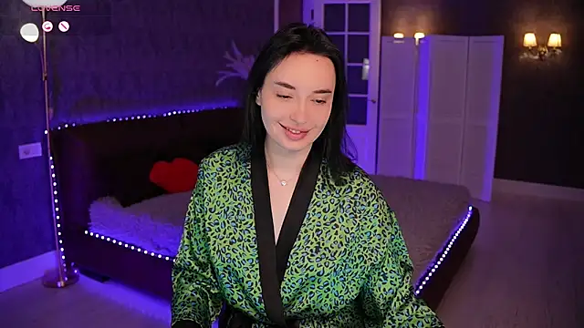 Miss Elia online show from 02-05-26, 12:04