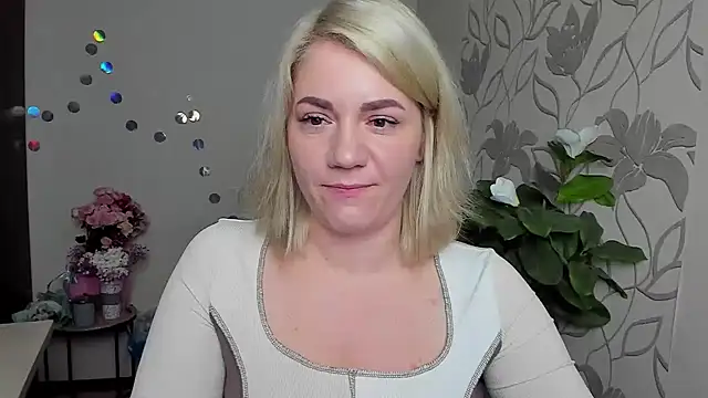 MariaSttone online show from 12-01-25, 06:24