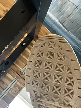 Snapshot of FeetVibe chatting on 11-25-25, 08:25 FeetVibe online show from 11-25-25, 08:25