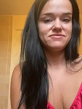 Snapshot of English-Chloe96 chatting on 01-10-25, 01:31 English-Chloe96 online show from 01-10-25, 01:31