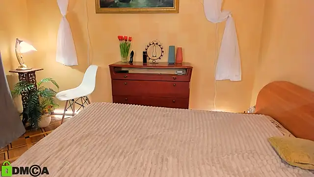 Snapshot of sindy_chiks1 chatting on 12-17-24, 11:28 sindy chiks1 online show from 12-17-24, 11:28