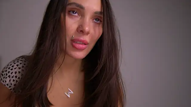 Snapshot of Mila_May_ chatting on 01-22-25, 03:31 Mila May online show from 01-22-25, 03:31