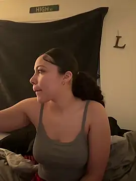 Snapshot of ladylavish chatting on 02-03-25, 03:53 ladylavish online show from 02-03-25, 03:53