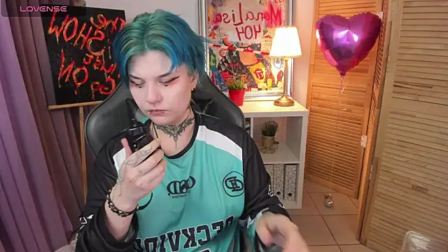 Snapshot of mekurisu chatting on 02-11-25, 01:20 mekurisu online show from 02-11-25, 01:20