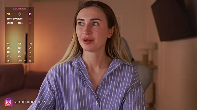 Snapshot of Coconutkittyy chatting on 03-12-25, 09:13 Coconutkittyy online show from 03-12-25, 09:13