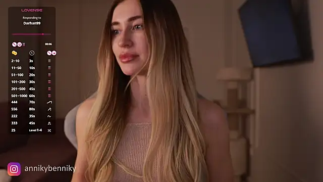 Snapshot of Coconutkittyy chatting on 03-17-25, 09:34 Coconutkittyy online show from 03-17-25, 09:34