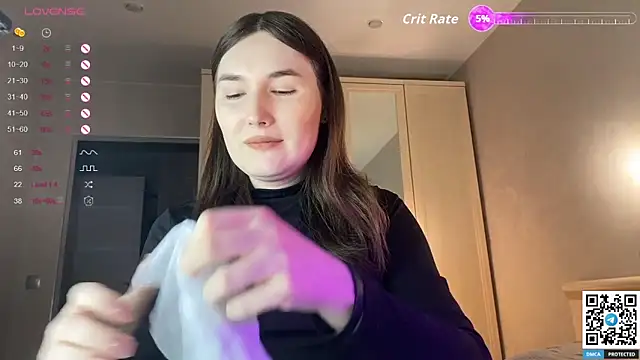 Snapshot of Maria_Bowie chatting on 11-25-25, 07:30 Maria Bowie online show from 11-25-25, 07:30