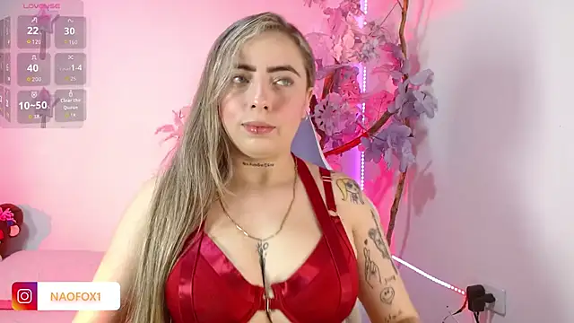 NaomiFox1 online show from 01-09-26, 04:37