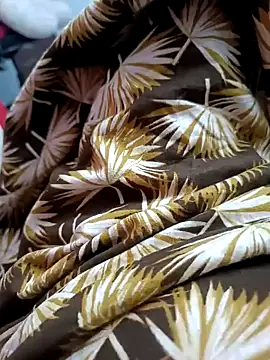 Snapshot of amala_ss chatting on 02-04-25, 03:36 amala ss online show from 02-04-25, 03:36