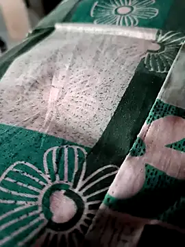 Snapshot of amala_ss chatting on 02-07-25, 05:41 amala ss online show from 02-07-25, 05:41