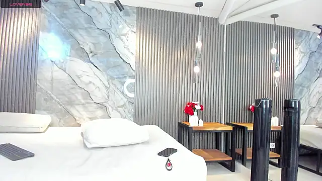 Snapshot of julietha_taylor chatting on 02-04-26, 02:39 julietha taylor online show from 02-04-26, 02:39