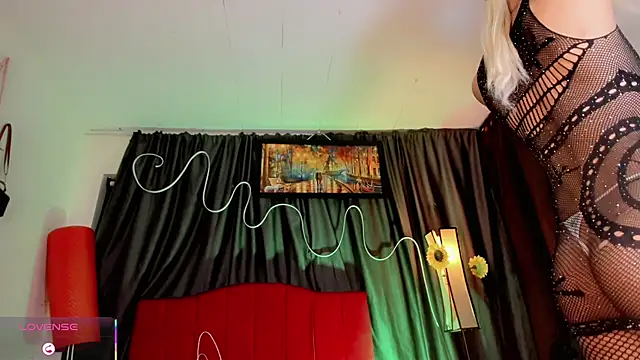 Gabyqueen70 online show from 03-06-26, 03:03