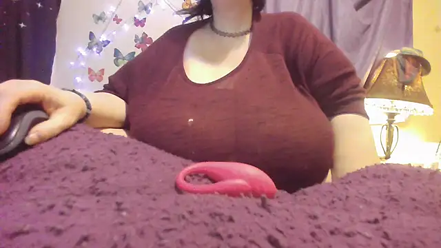 Alli Kat online show from 02-15-25, 06:12