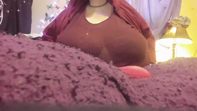 Alli Kat online show from 02-20-25, 01:08