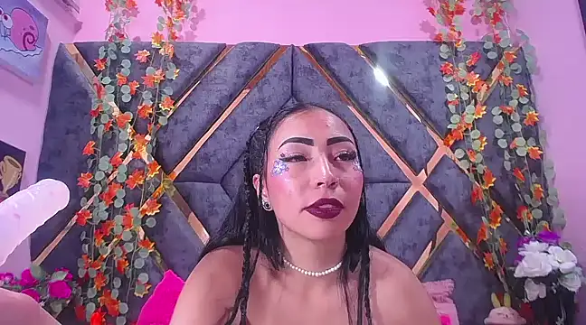 nathalia pink online show from 01-09-25, 11:24