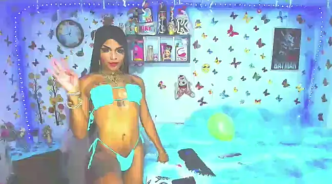 Snapshot of marianaoficial249701 chatting on 03-14-25, 08:06 marianaoficial249701 online show from 03-14-25, 08:06