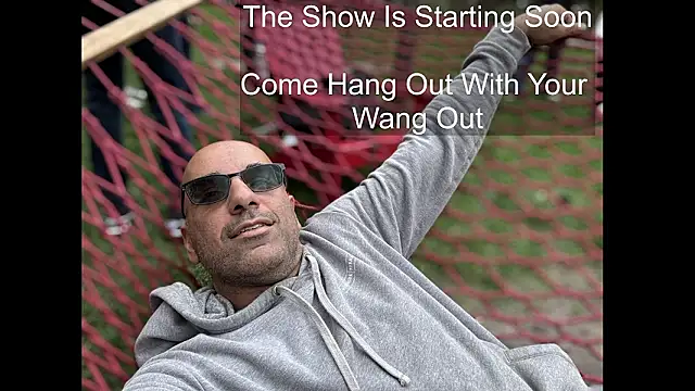 Snapshot of bear_russian_hunk chatting on 02-06-26, 01:58 bear russian hunk online show from 02-06-26, 01:58