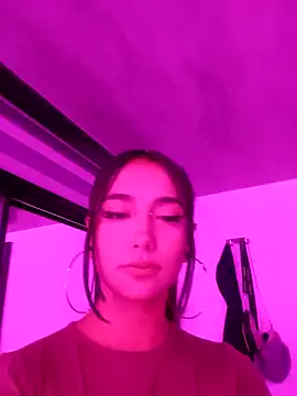  ella b online show from 01-14-25, 07:48