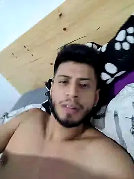 Colby brown03 online show from 12-04-25, 07:39