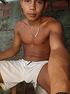 Snapshot of alex_candela chatting on 11-24-25, 09:25 alex candela online show from 11-24-25, 09:25