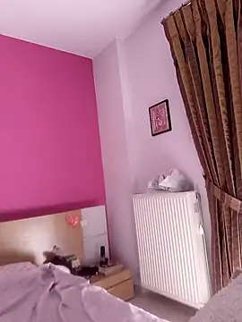 Snapshot of Kalia_Cross chatting on 09-23-25, 06:38 Kalia Cross online show from 09-23-25, 06:38