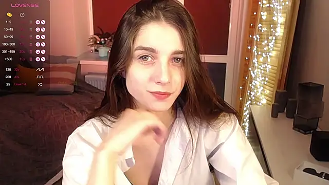 Snapshot of Abigail_Wills chatting on 02-12-25, 10:15 Abigail Wills online show from 02-12-25, 10:15