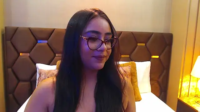 Snapshot of DevonPiers chatting on 12-11-24, 03:05 DevonPiers online show from 12-11-24, 03:05