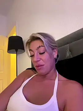 ScarlettMayX online show from 12-14-25, 09:08