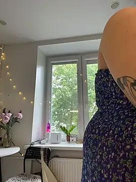 SuzieMurray online show from 05-29-26, 08:23