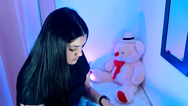 kimberlyhills1 online show from 03-10-26, 09:31