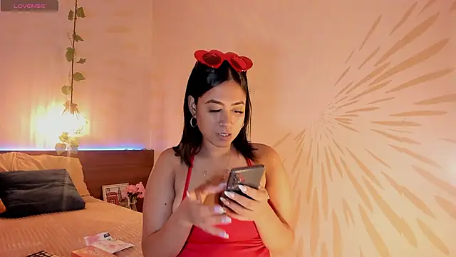 Snapshot of Laurentdupont04 chatting on 02-16-25, 12:30 Laurentdupont04 online show from 02-16-25, 12:30