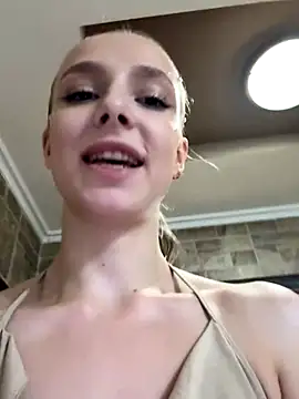 CaseyStar online show from 12-04-24, 01:53