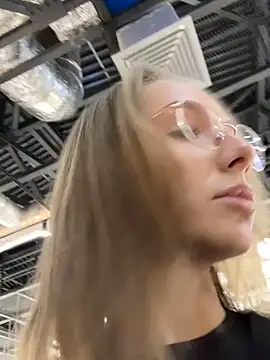 CaseyStar online show from 01-17-25, 10:33