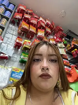 Snapshot of Tatiana_O chatting on 06-14-26, 01:02 Tatiana O online show from 06-14-26, 01:02