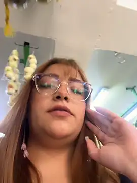 Snapshot of Tatiana_O chatting on 06-24-26, 04:17 Tatiana O online show from 06-24-26, 04:17