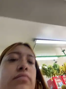 Snapshot of Tatiana_O chatting on 07-17-26, 02:13 Tatiana O online show from 07-17-26, 02:13