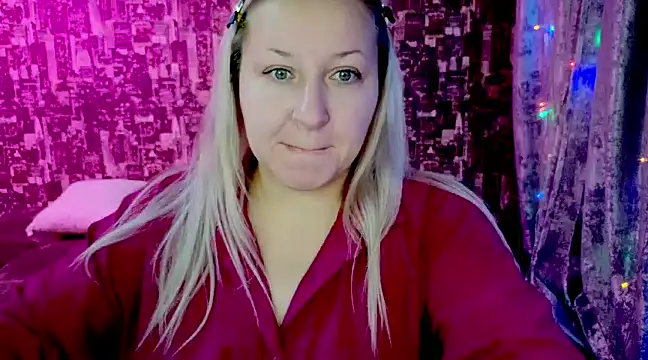 Snapshot of sarakatherin chatting on 12-01-24, 11:25 sarakatherin online show from 12-01-24, 11:25
