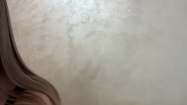 CaitlinaJayne23 online show from 04-10-26, 03:45