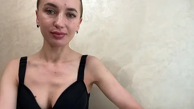 Snapshot of CaitlinaJayne23 chatting on 05-25-26, 03:12 CaitlinaJayne23 online show from 05-25-26, 03:12